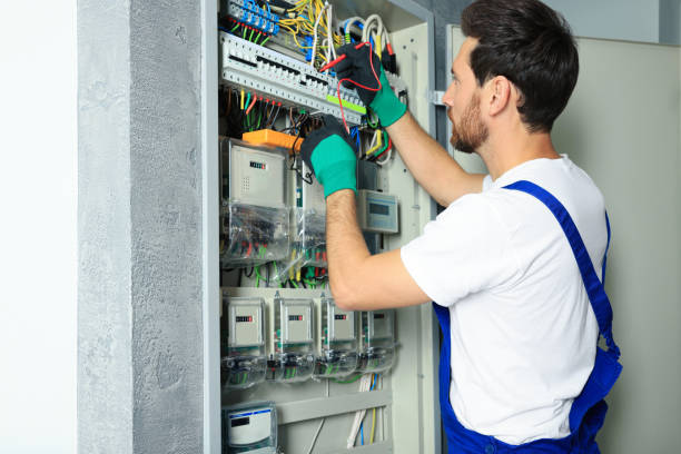 Best Licensed Electrician  in Gresham Park, GA